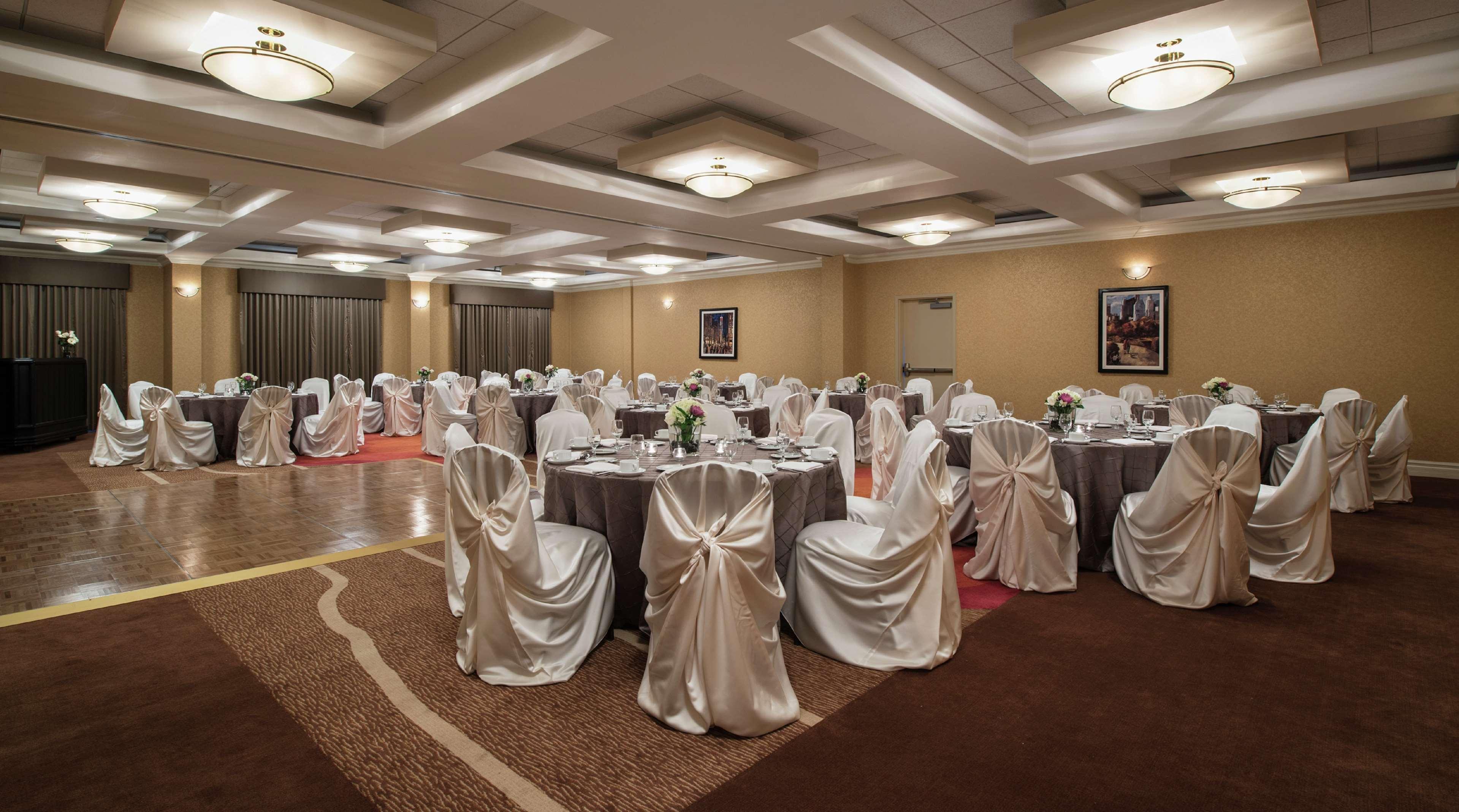 Hilton Garden Inn West Edmonton Extérieur photo