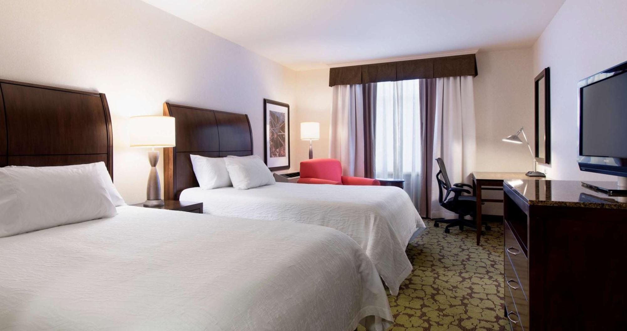 Hilton Garden Inn West Edmonton Extérieur photo