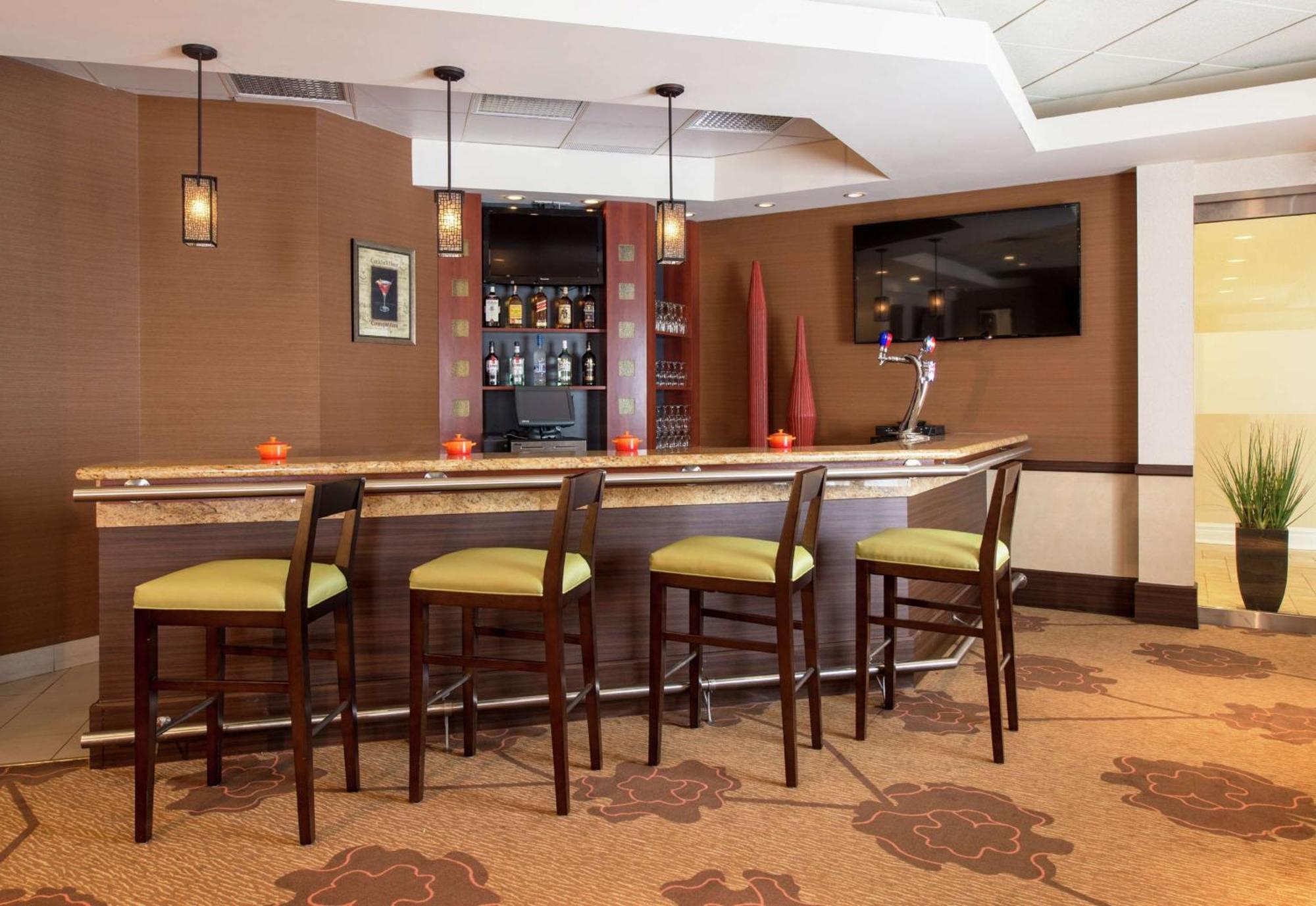 Hilton Garden Inn West Edmonton Extérieur photo