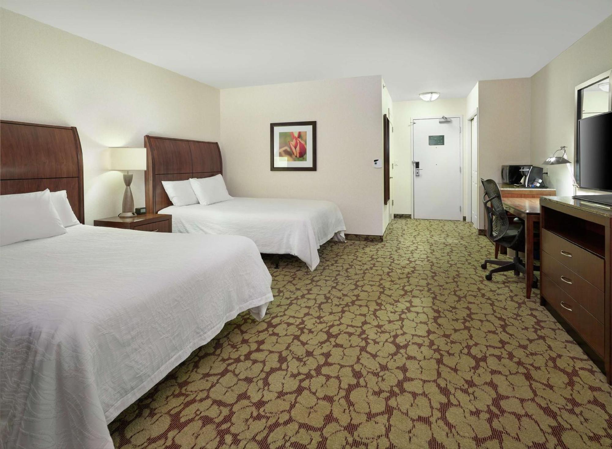 Hilton Garden Inn West Edmonton Extérieur photo